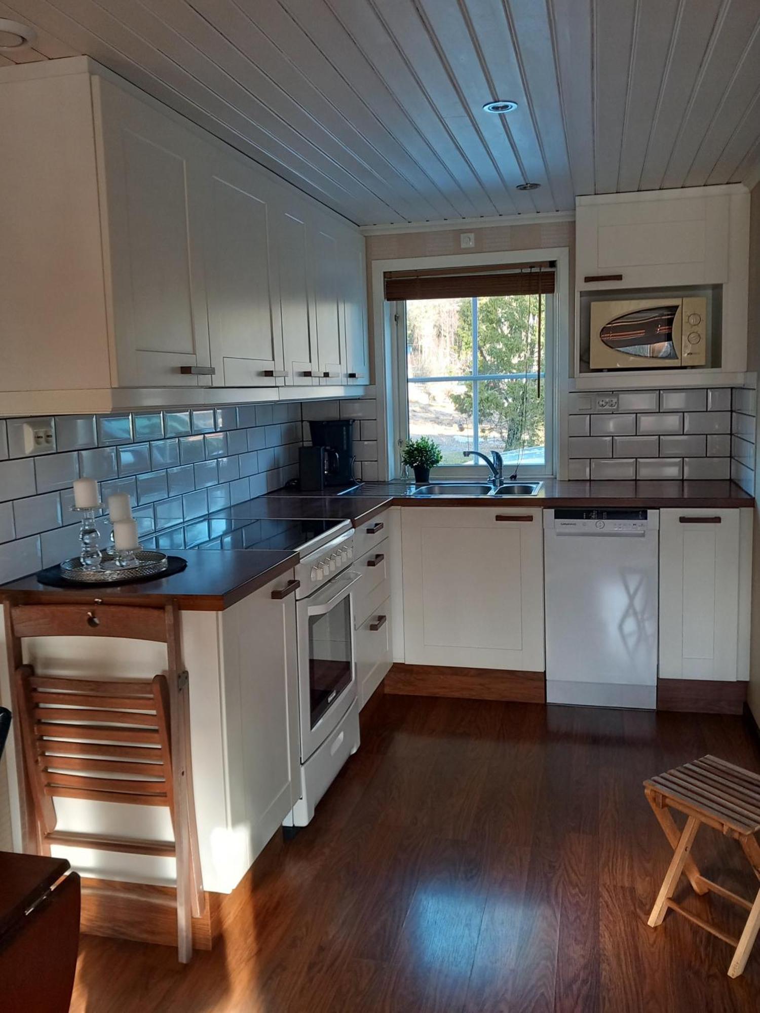 Guest House In Holmedal Орьенг Экстерьер фото
